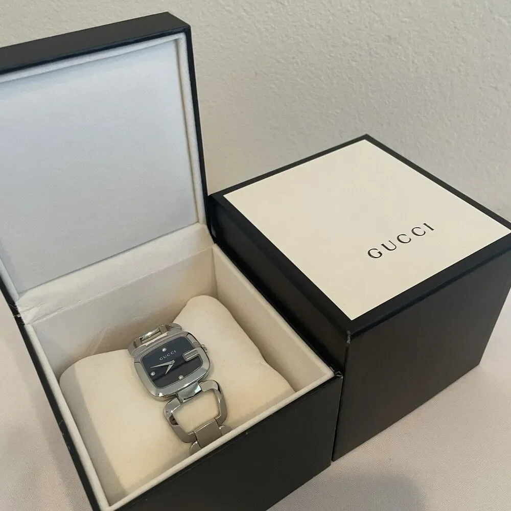 Gucci Women’s 32mm Charcoal Dial Swiss Quartz Stainless Steel Watch Designer - Picture 5 of 6